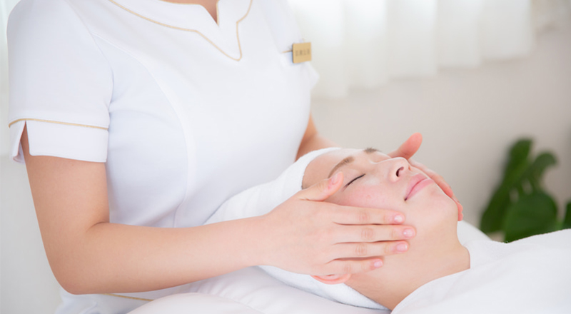 ニキビ・ニキビ跡専門サロン pecheA ペシュア　施術の流れ