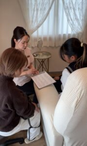 思春期ニキビはいつまで？治まる時期と対処法